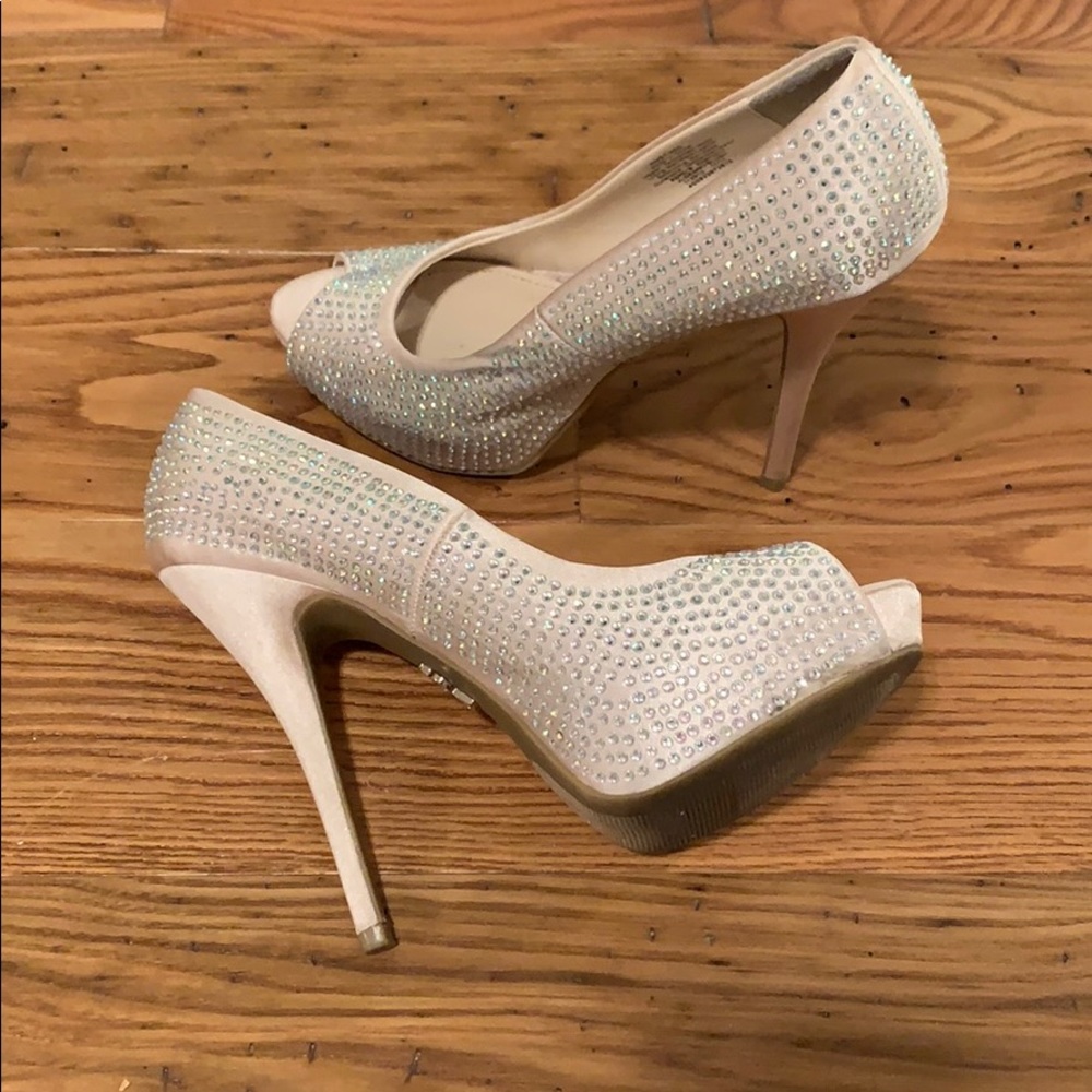 Jennifer Lopez heels